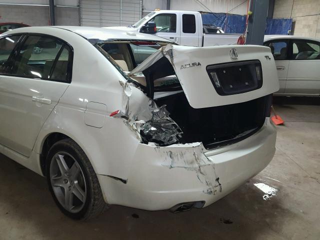 19UUA66216A002273 - 2006 ACURA 3.2TL WHITE photo 9