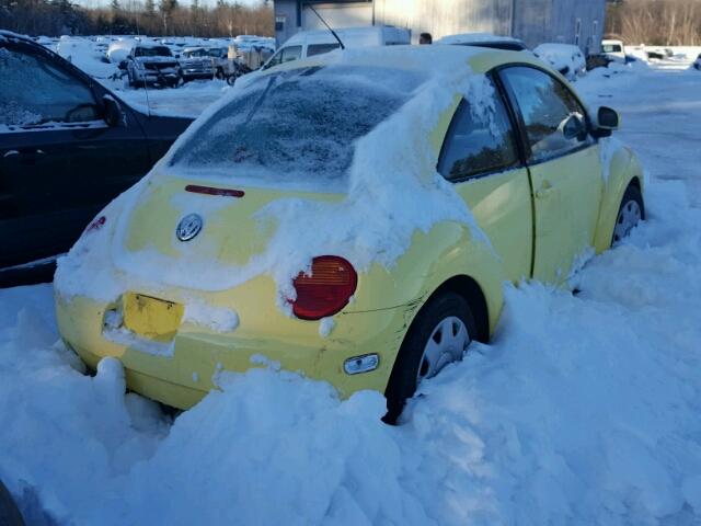 3VWCA21C6YM470540 - 2000 VOLKSWAGEN NEW BEETLE YELLOW photo 4