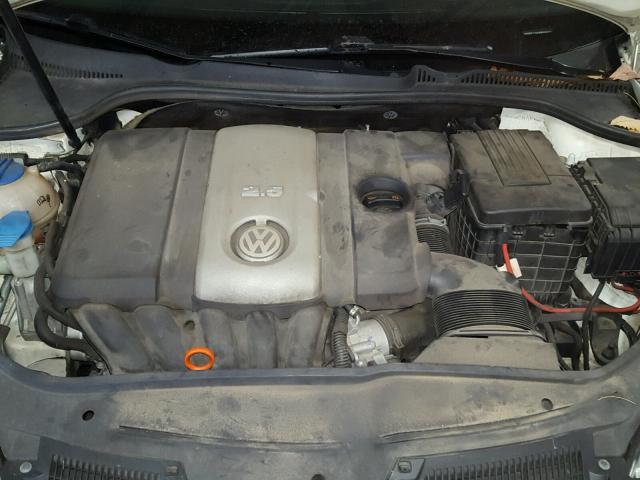 3VWRZ71KX8M059004 - 2008 VOLKSWAGEN JETTA SE أبيض صورة 7