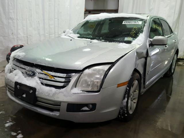 3FAFP07Z66R243188 - 2006 FORD FUSION SE GRAY photo 2