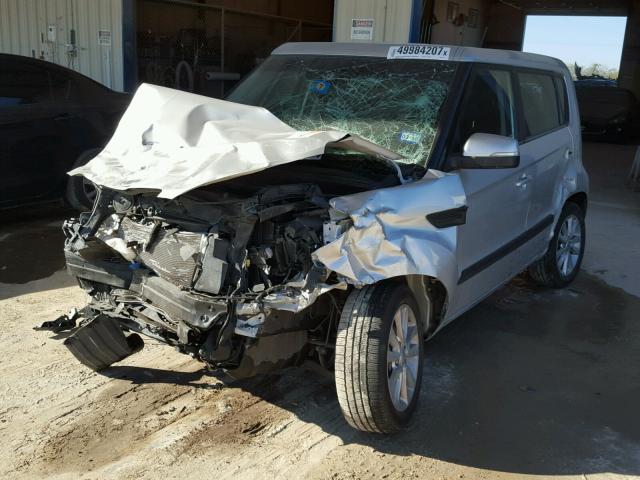 KNDJT2A61C7411820 - 2012 KIA SOUL + SILVER photo 2