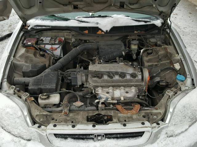 2HGEJ6340TH125599 - 1996 HONDA CIVIC DX SILVER photo 7