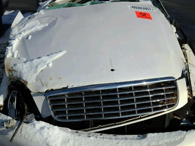 1G6KD54Y04U133062 - 2004 CADILLAC DEVILLE WHITE photo 7