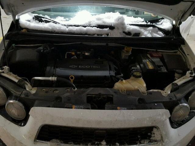 1G1JC5SH4D4153127 - 2013 CHEVROLET SONIC LT 白色 照片 7