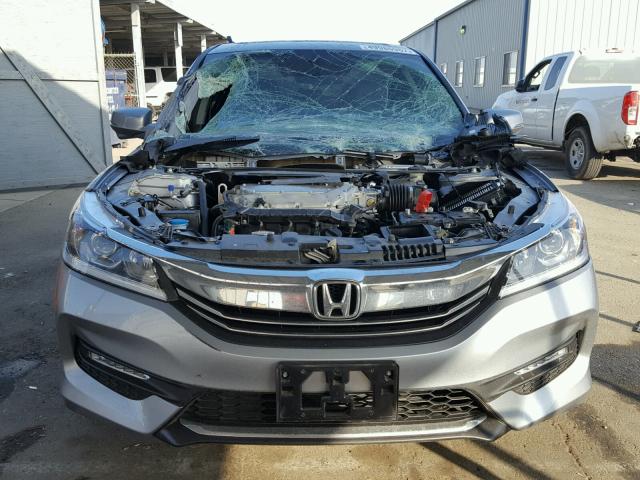 1HGCR3F83HA036354 - 2017 HONDA ACCORD EXL SILVER photo 9