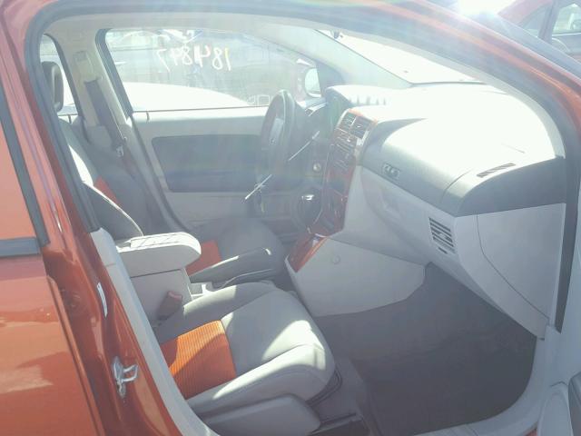 1B3HB48B27D305126 - 2007 DODGE CALIBER SX ORANGE photo 5