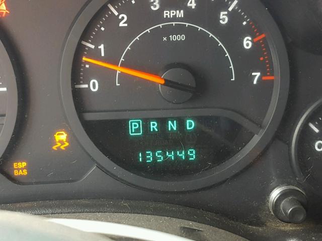 1J4GB39178L625540 - 2008 JEEP WRANGLER U MAROON photo 8