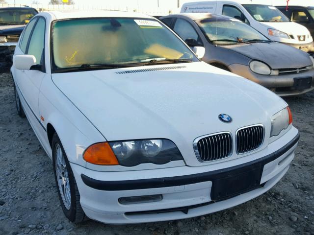 WBAAM5342YJR60394 - 2000 BMW 328 I WHITE photo 1