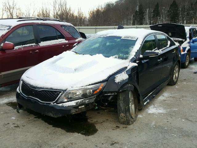 5XXGM4A72FG468356 - 2015 KIA OPTIMA LX BLACK photo 2