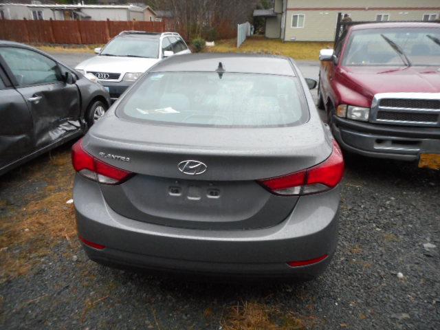 5NPDH4AE1EH516597 - 2014 HYUNDAI ELANTRA SE SILVER photo 9