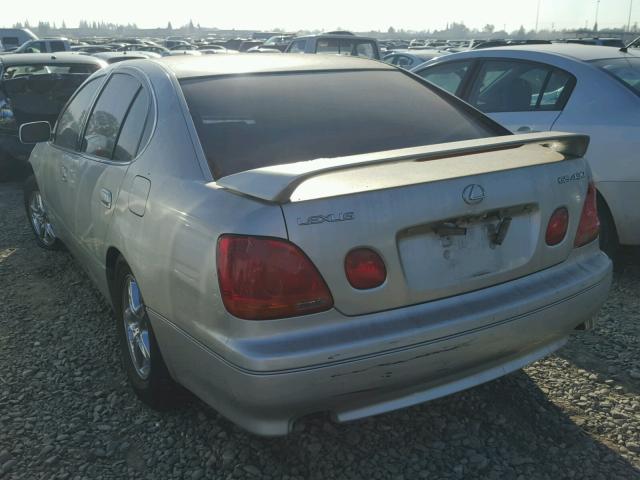 JT8BL69S820009876 - 2002 LEXUS GS 430 SILVER photo 3