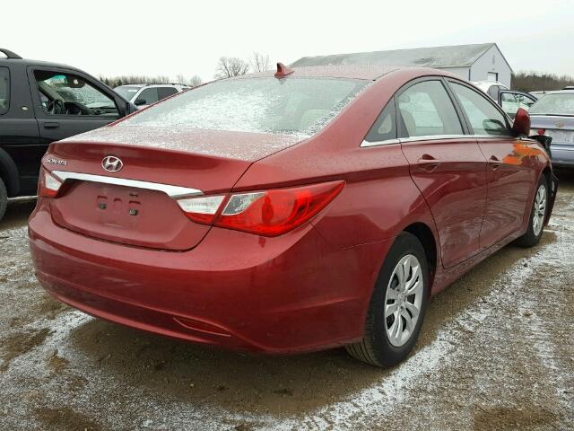 5NPEB4AC6BH093256 - 2011 HYUNDAI SONATA GLS RED photo 4