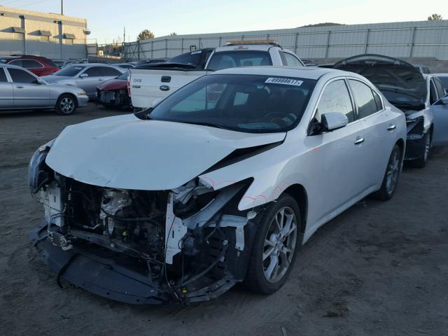 1N4AA5AP4EC907226 - 2014 NISSAN MAXIMA S WHITE photo 2