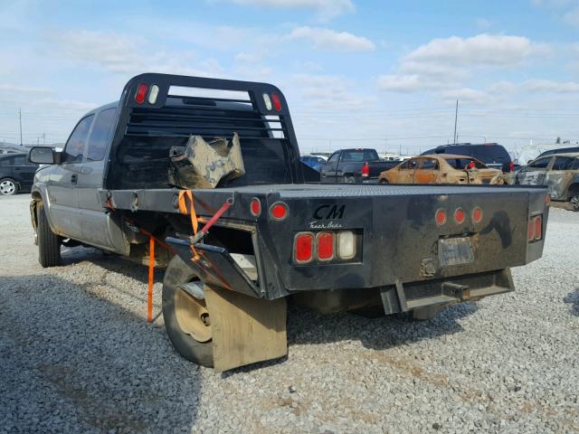 1GBJK39163E230536 - 2003 CHEVROLET SILVERADO SILVER photo 3