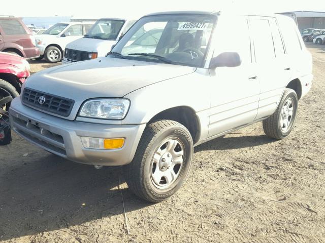 JT3HP10V1Y0243963 - 2000 TOYOTA RAV4 SILVER photo 2