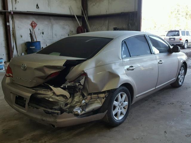 4T1BK36B26U105925 - 2006 TOYOTA AVALON XL GOLD photo 4