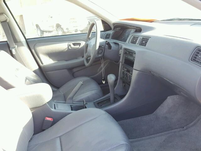 JT2BF22K6V0069387 - 1997 TOYOTA CAMRY LE SILVER photo 5