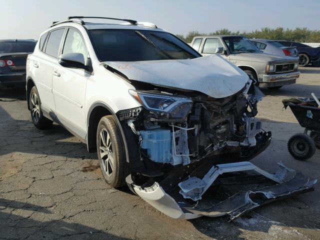 JTMRFREV2GJ089377 - 2016 TOYOTA RAV4 XLE WHITE photo 1