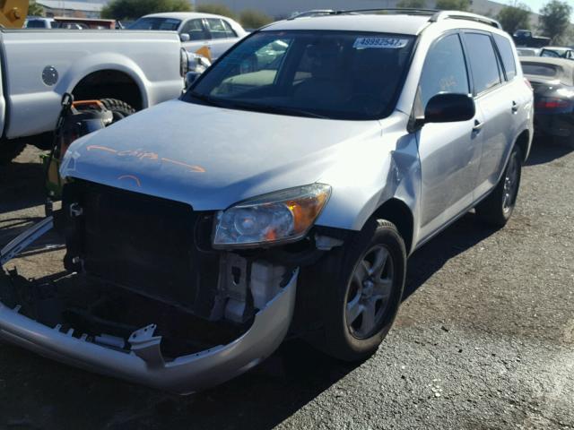 JTMZD33V575052189 - 2007 TOYOTA RAV4 SILVER photo 2