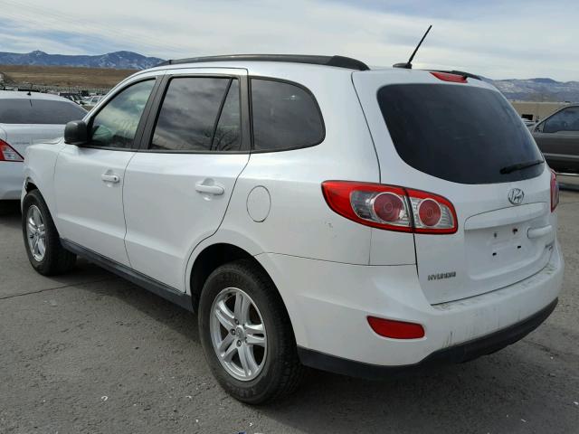 5XYZGDAB9BG033358 - 2011 HYUNDAI SANTA FE G WHITE photo 3