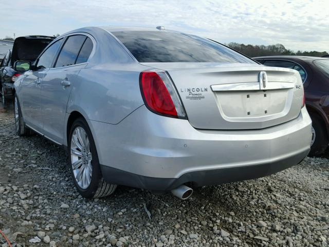 1LNHL9DR3BG608916 - 2011 LINCOLN MKS WHITE photo 3