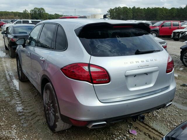 WP1AF2A22ELA38266 - 2014 PORSCHE CAYENNE SILVER photo 3