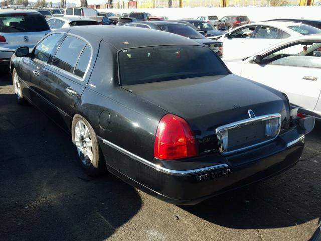 1LNHM84W07Y624117 - 2007 LINCOLN TOWN CAR E BLACK photo 3