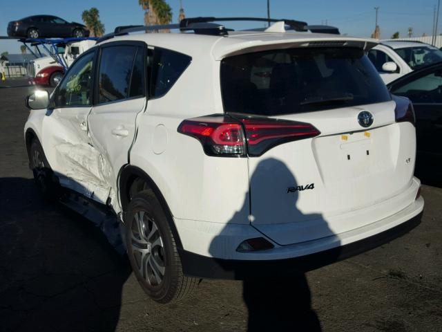 JTMZFREV2HJ143567 - 2017 TOYOTA RAV4 LE WHITE photo 3