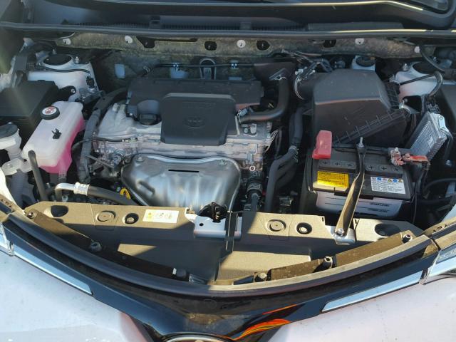 JTMZFREV2HJ143567 - 2017 TOYOTA RAV4 LE Ağ foto 7