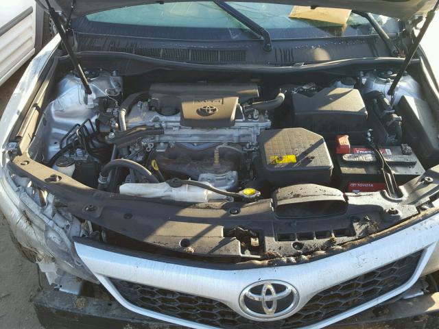 4T1BF1FK1DU290748 - 2013 TOYOTA CAMRY L SILVER photo 7