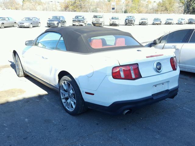 1ZVBP8FF7B5110223 - 2011 FORD MUSTANG GT WHITE photo 3