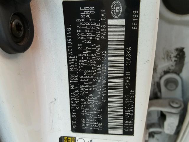 4T1BA30K75U071832 - 2005 TOYOTA CAMRY SE WHITE photo 10