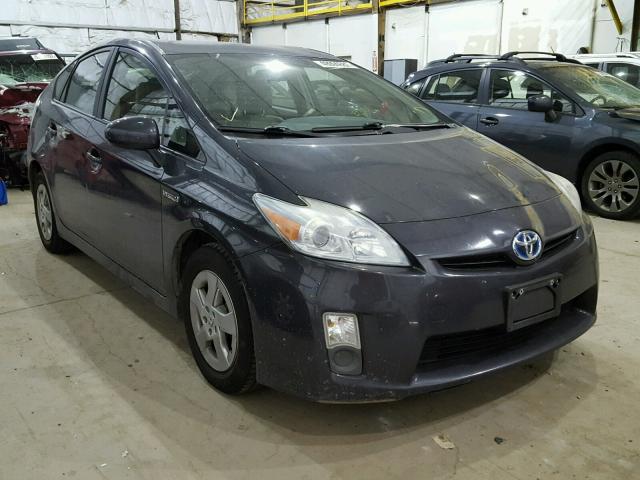 JTDKN3DU0B5372033 - 2011 TOYOTA PRIUS GRAY photo 1