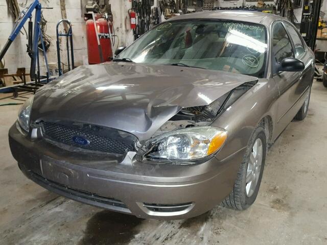 1FAFP53U57A214641 - 2007 FORD TAURUS SE GOLD photo 2