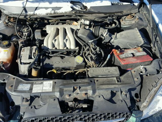 1FAFP5823YG186795 - 2000 FORD TAURUS SE GREEN photo 7