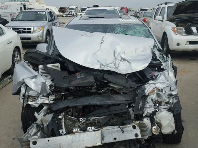 1G1ZC5E00CF209561 - 2012 CHEVROLET MALIBU 1LT 银色 照片 7