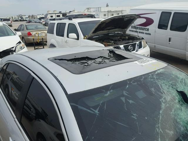 1G1ZC5E00CF209561 - 2012 CHEVROLET MALIBU 1LT 银色 照片 9