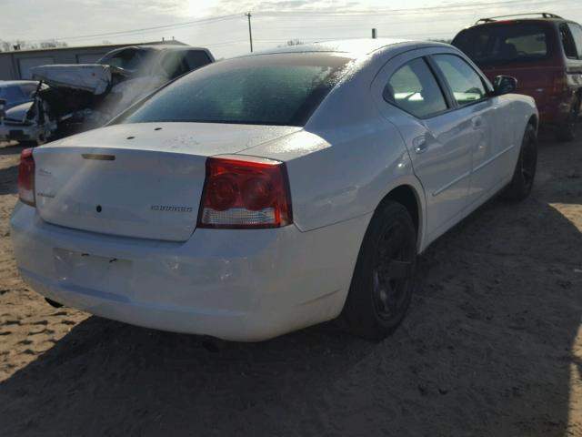 2B3AA4CT6AH203391 - 2010 DODGE CHARGER WHITE photo 4