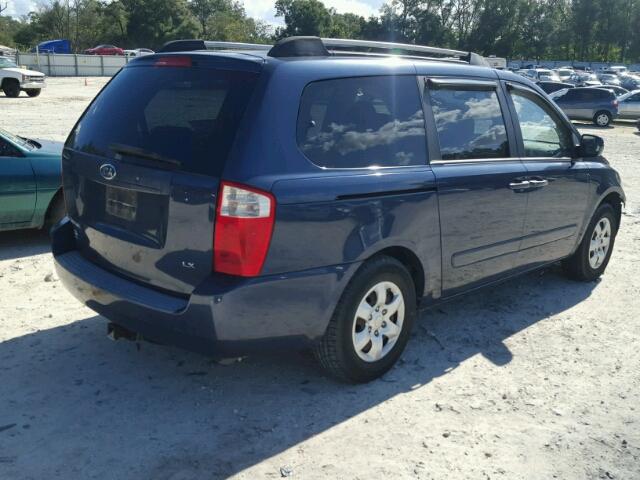 KNDMB233876117698 - 2007 KIA SEDONA EX BLUE photo 4