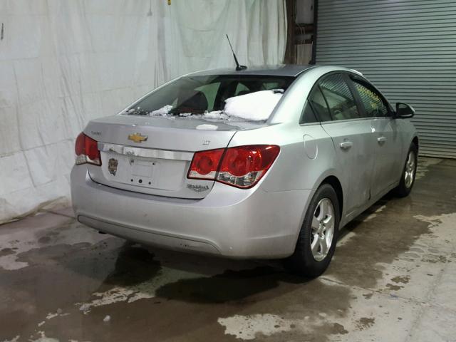 1G1PC5SB5D7150418 - 2013 CHEVROLET CRUZE LT GRAY photo 4