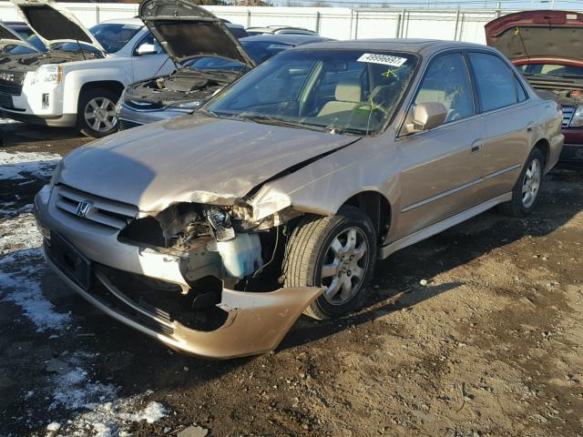 1HGCG56642A073677 - 2002 HONDA ACCORD EX BEIGE photo 2