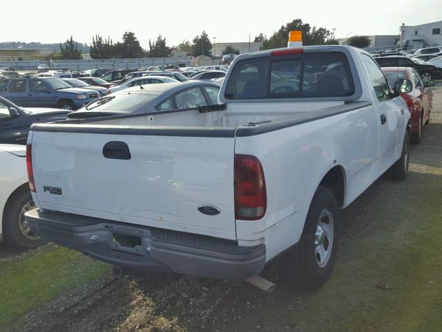 1FTRF1762WKA32371 - 1998 FORD F150 WHITE photo 4