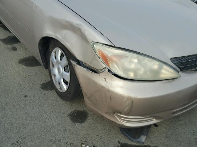 4T1BE32K03U237106 - 2003 TOYOTA CAMRY LE CREAM photo 9