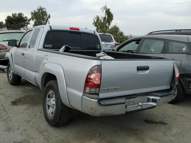 5TFTX4GNXDX022098 - 2013 TOYOTA TACOMA PRE SILVER photo 3