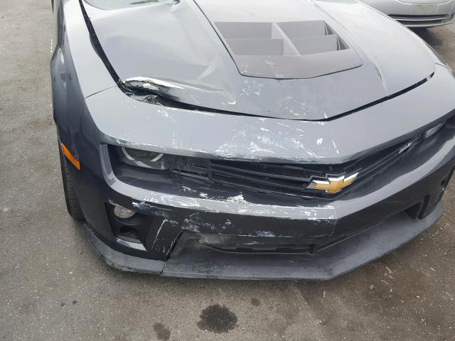 2G1FL1EP8F9800730 - 2015 CHEVROLET CAMARO ZL1 CHARCOAL photo 9