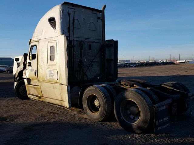 1FUJGLD55ELFV1579 - 2014 FREIGHTLINER CASCADIA 1 WHITE photo 3