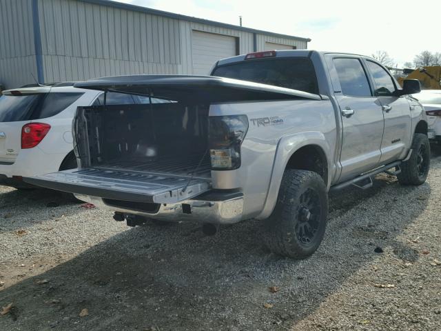 5TBDV58148S521804 - 2008 TOYOTA TUNDRA CRE GRAY photo 4