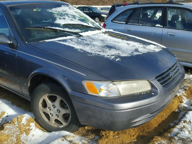 JT2BG22K9X0311220 - 1999 TOYOTA CAMRY LE 灰色 照片 9