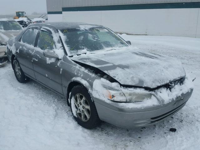 4T1BF22K1VU037300 - 1997 TOYOTA CAMRY CE GRAY photo 1