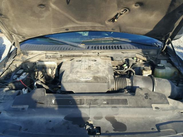 1FMRU15W83LA01622 - 2003 FORD EXPEDITION GRAY photo 7